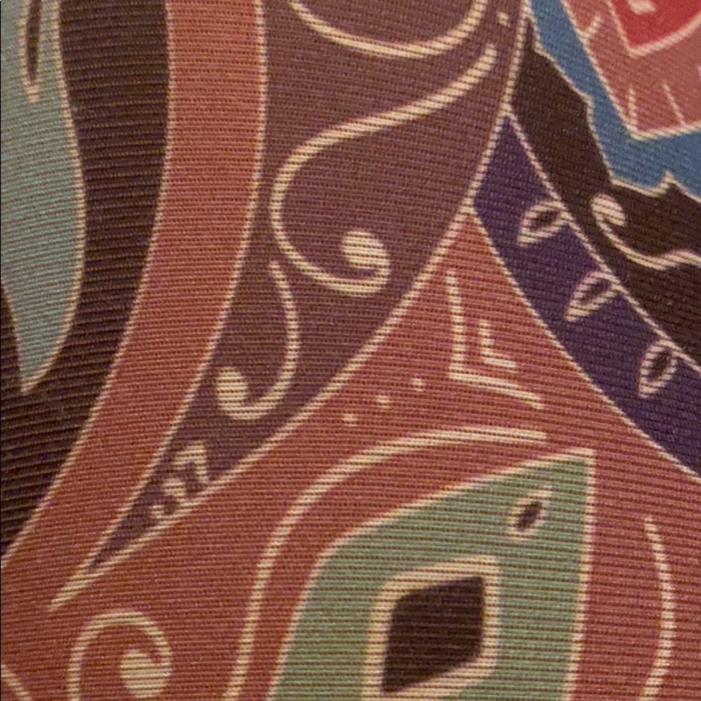 Meet your Posher, Joy